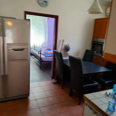 In Siofok/balaton 34933